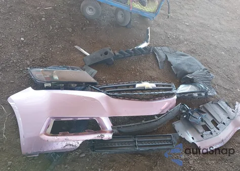 2017 Chevrolet Impala 1Lt из США, поврежденный, VIN 2G1105SA8H9142114